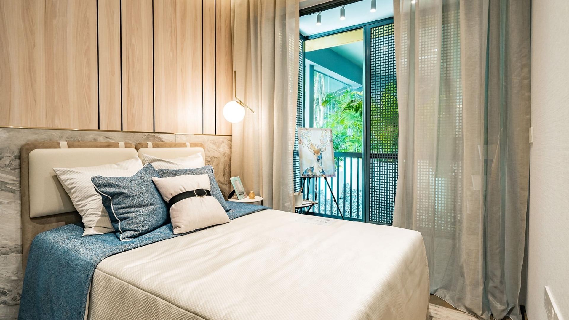 Myra Condo: Bedroom