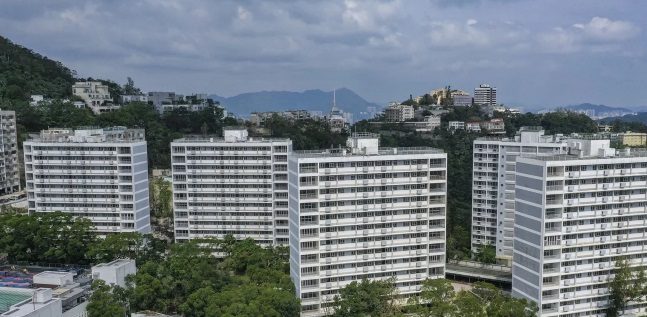Hong Kong is not deliberately pushing up property prices but will not